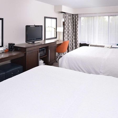 Hampton Inn Portland East Fairview Kültér fotó