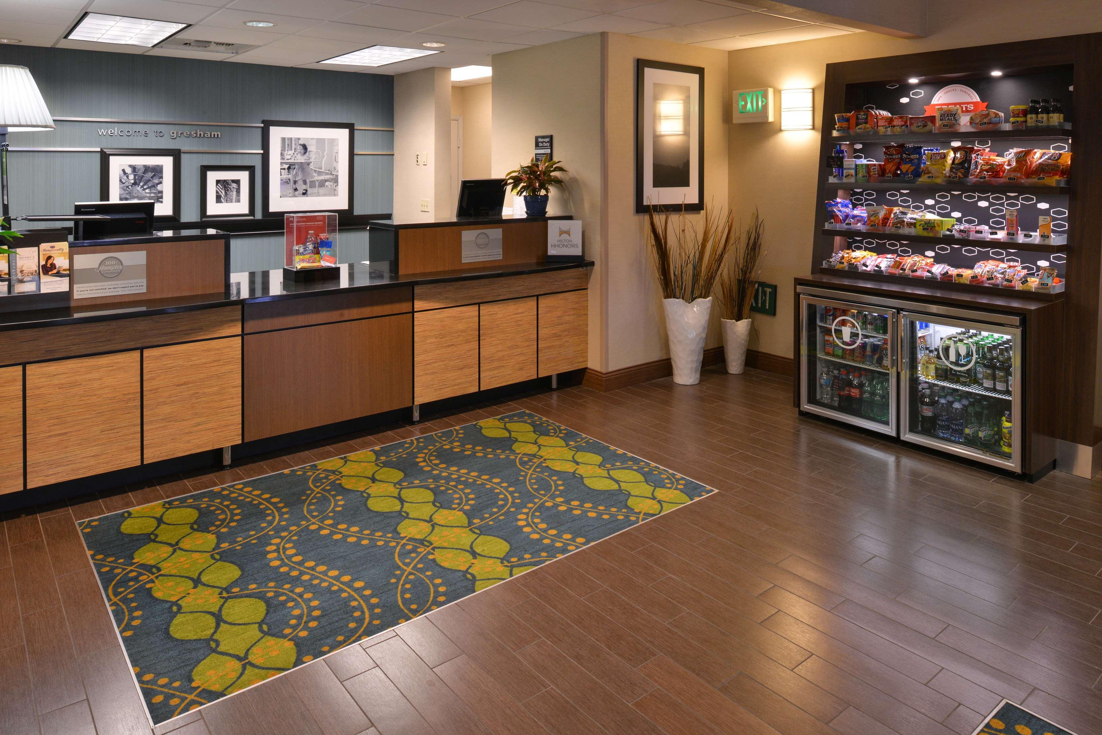 Hampton Inn Portland East Fairview Kültér fotó