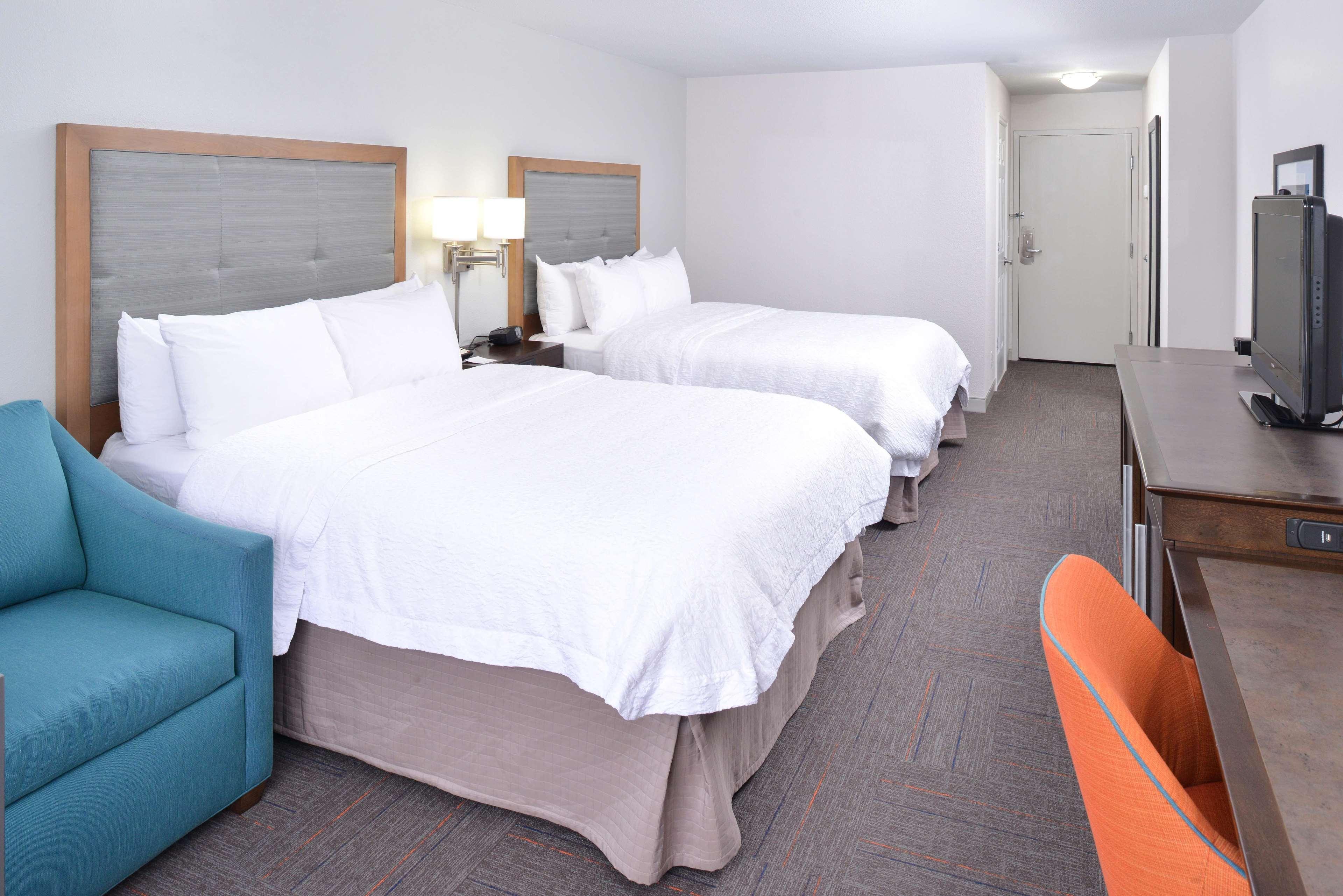 Hampton Inn Portland East Fairview Kültér fotó