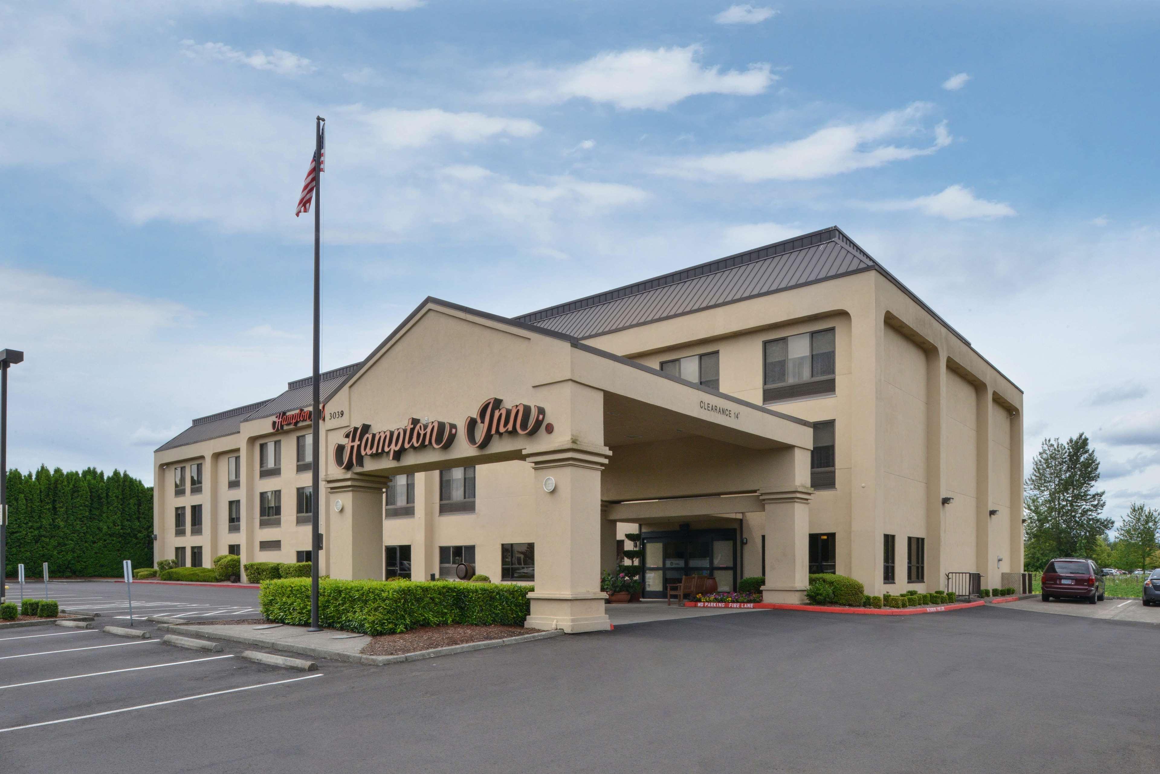 Hampton Inn Portland East Fairview Kültér fotó